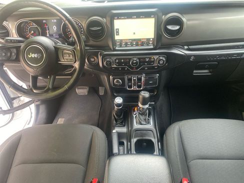 Used 2021 Jeep Wrangler Unlimited Sport w/ Sun And Sound Package AWD/4WD image 25