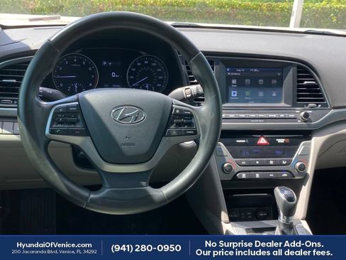 Used 2018 Hyundai Elantra Value Edition FWD image 3