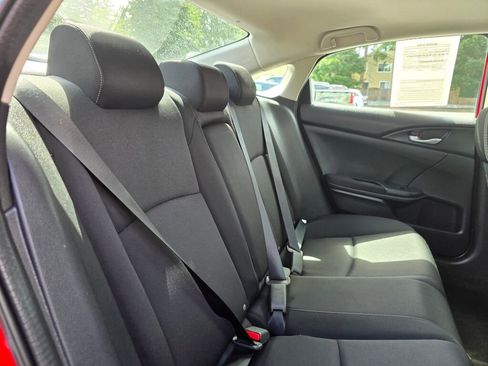 Used 2017 Honda Civic EX image 7