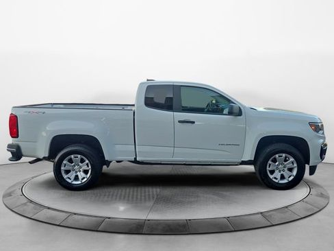 Used 2022 Chevrolet Colorado W/T w/ WT Convenience Package AWD/4WD image 6