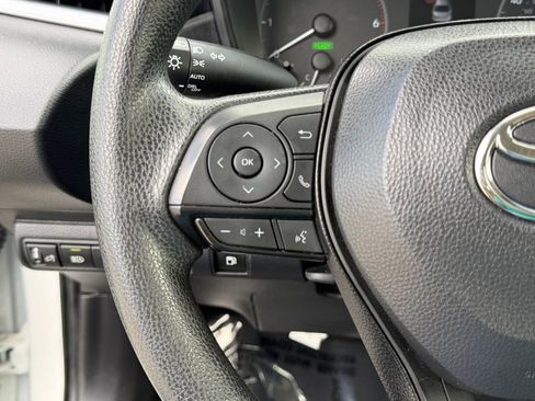 Used 2024 Toyota Corolla LE AWD/4WD image 24