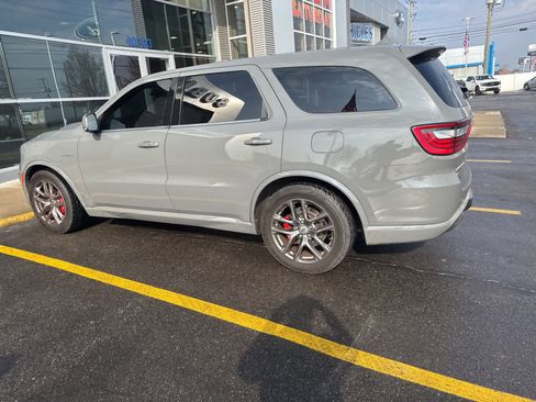 Used 2022 Dodge Durango R/T w/ Tow 'N Go Package image 8