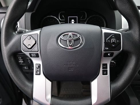 Used 2018 Toyota Tundra SR5 image 16