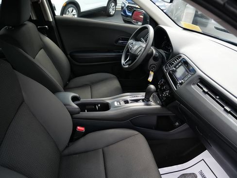 Used 2019 Honda HR-V LX image 25