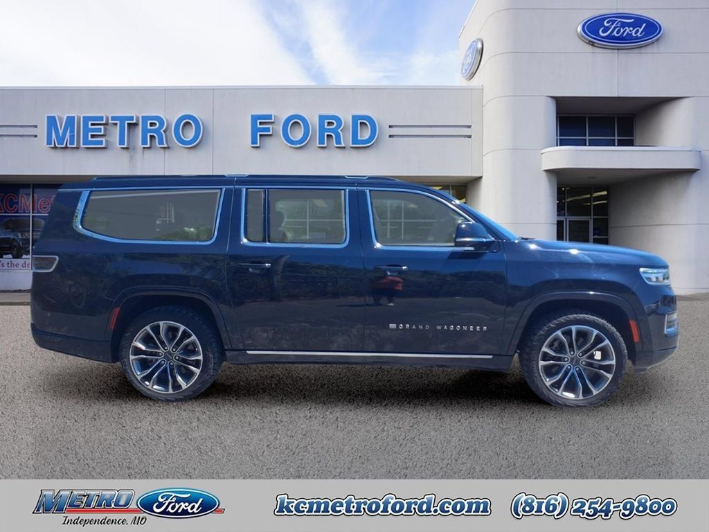 Used 2023 Jeep Grand Wagoneer L Series III w/ Rear Seat Video Group 1 AWD/4WD image 2