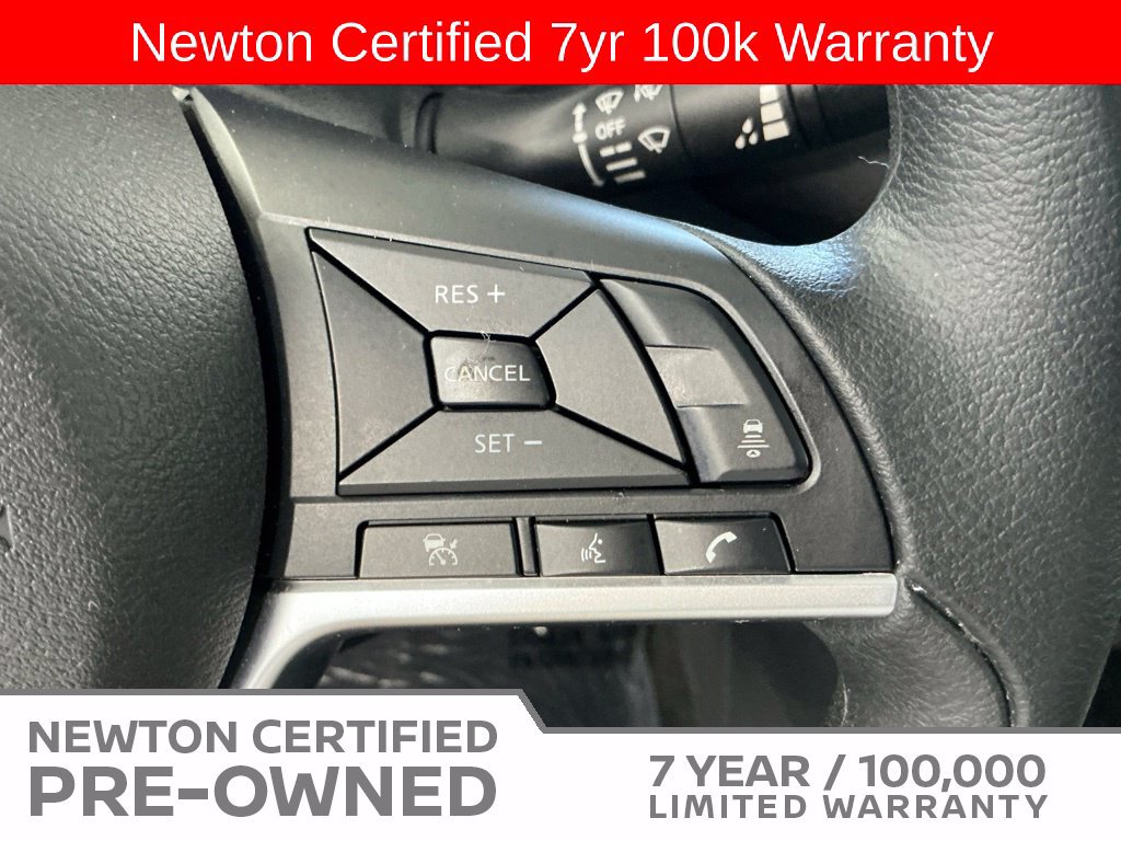 Used 2025 Nissan Sentra SV FWD image 28