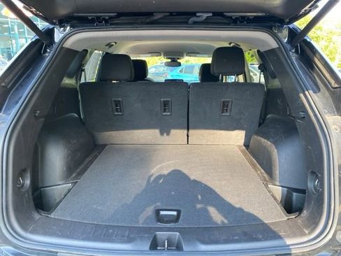 Used 2024 Chevrolet Blazer LT w/ Convenience Package FWD image 24