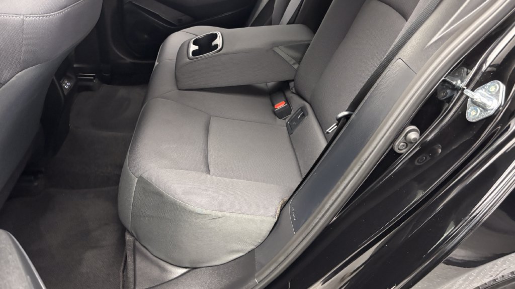 Used 2026 Toyota Corolla LE FWD image 30