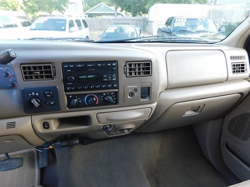 Used 2004 Ford F350 Lariat AWD/4WD image 7