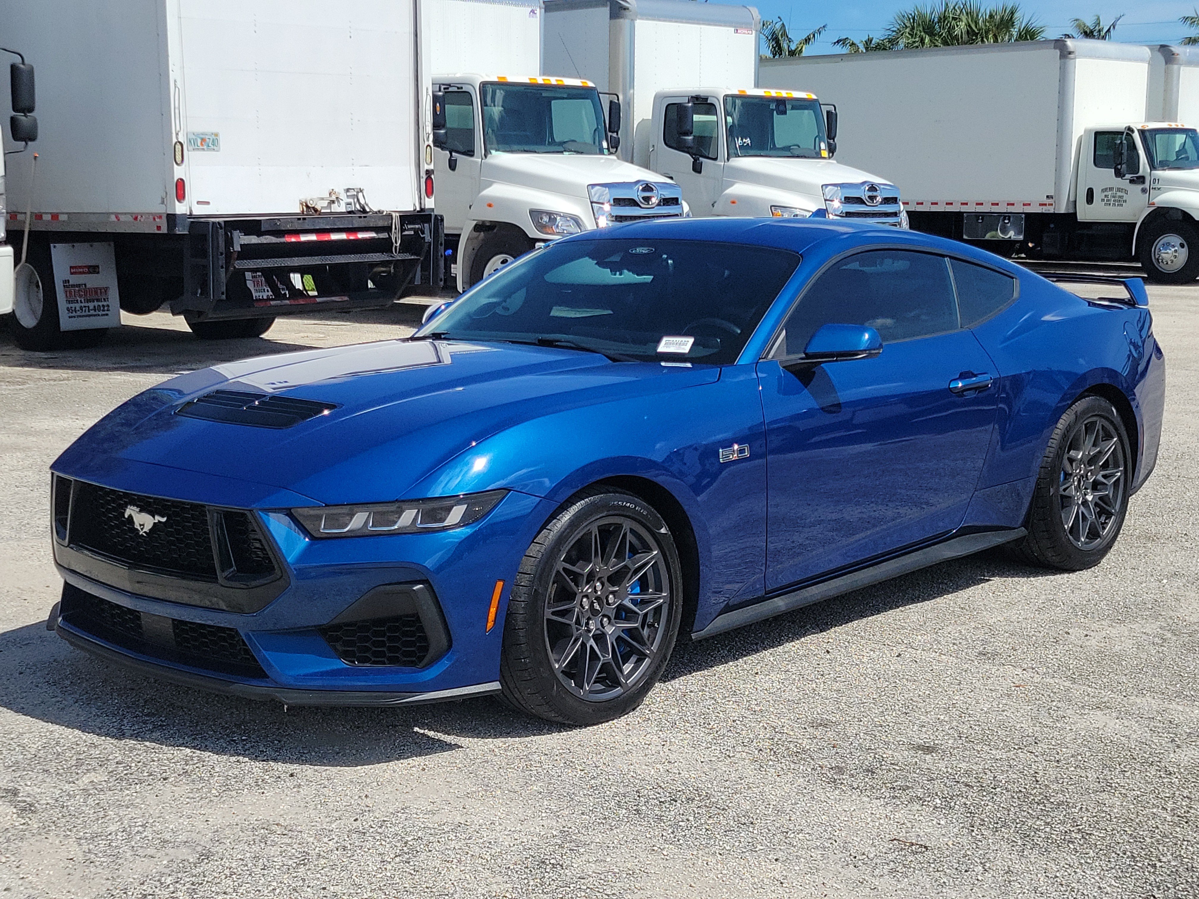 Used 2024 Ford Mustang GT Premium w/ GT Performance Package RWD image 7