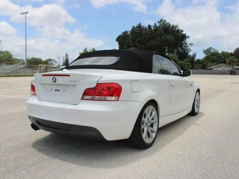 Used 2013 BMW 135i Convertible RWD image 16