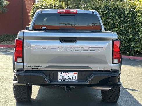 Used 2024 Chevrolet Colorado Trail Boss w/ Technology Package image 5