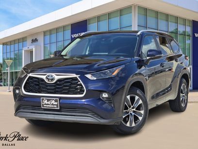 Used 2024 Toyota Highlander LE