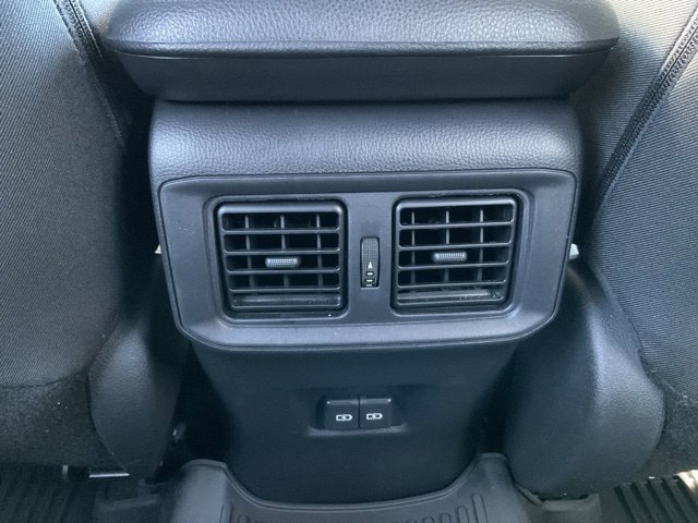 Used 2025 Toyota RAV4 SE AWD/4WD image 20