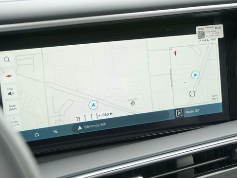 Used 2026 Hyundai Palisade Calligraphy image 12