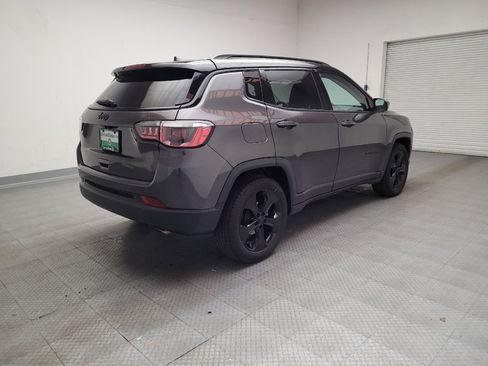 Used 2019 Jeep Compass Altitude image 9