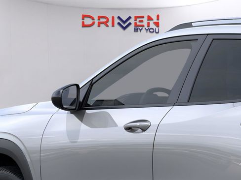 New 2026 Chevrolet Trax ACTIV image 12