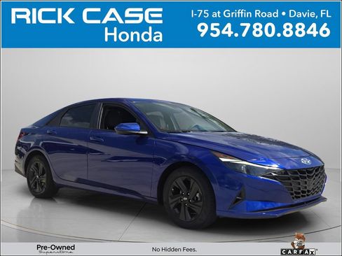 Used 2023 Hyundai Elantra SEL FWD image 1
