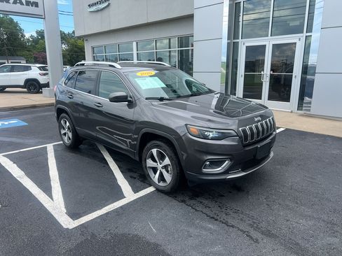 Used 2020 Jeep Cherokee Limited AWD/4WD image 1