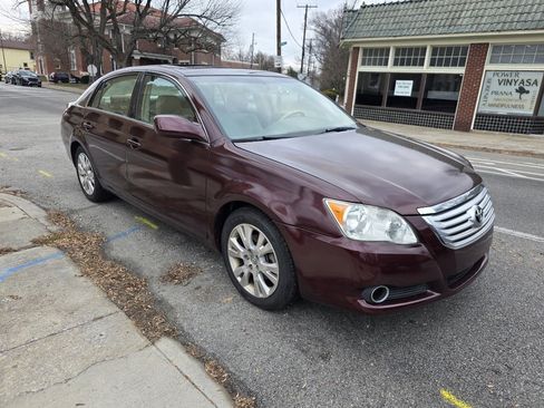 Used 2008 Toyota Avalon XLS image 7