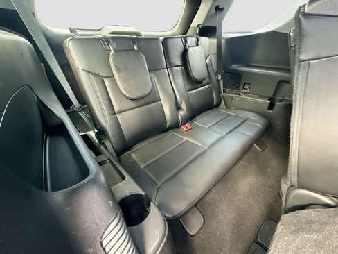 Used 2020 Ford Explorer XLT w/ Equipment Group 202A RWD image 31