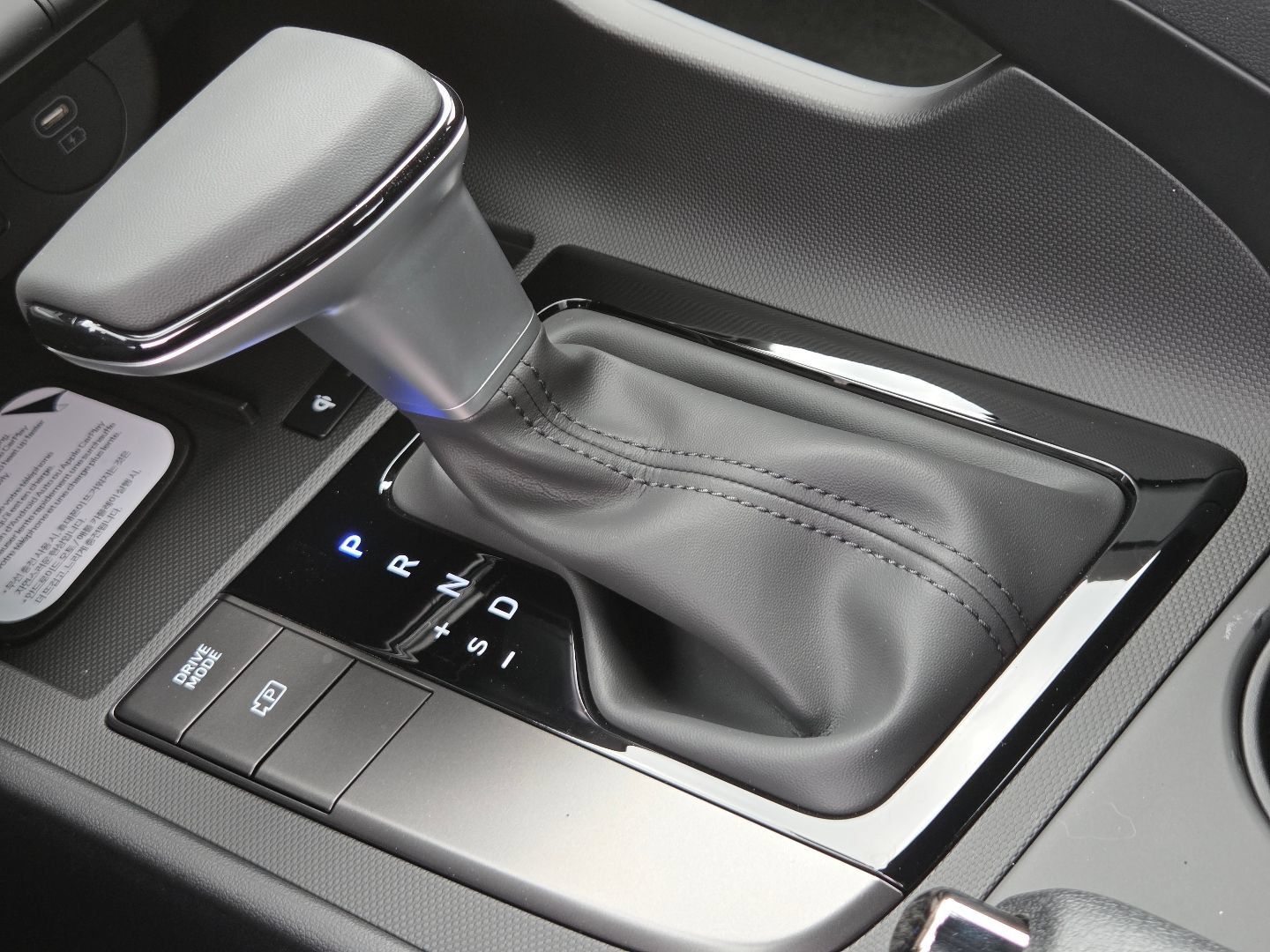 New 2026 Hyundai Elantra Sport FWD image 34