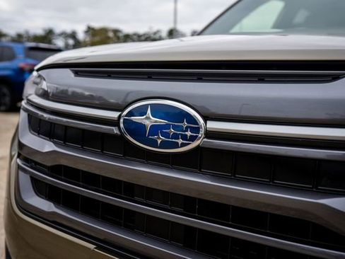 Certified 2025 Subaru Forester Limited w/ Popular Package #2 image 13