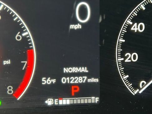 Used 2025 Honda Pilot EX-L image 29