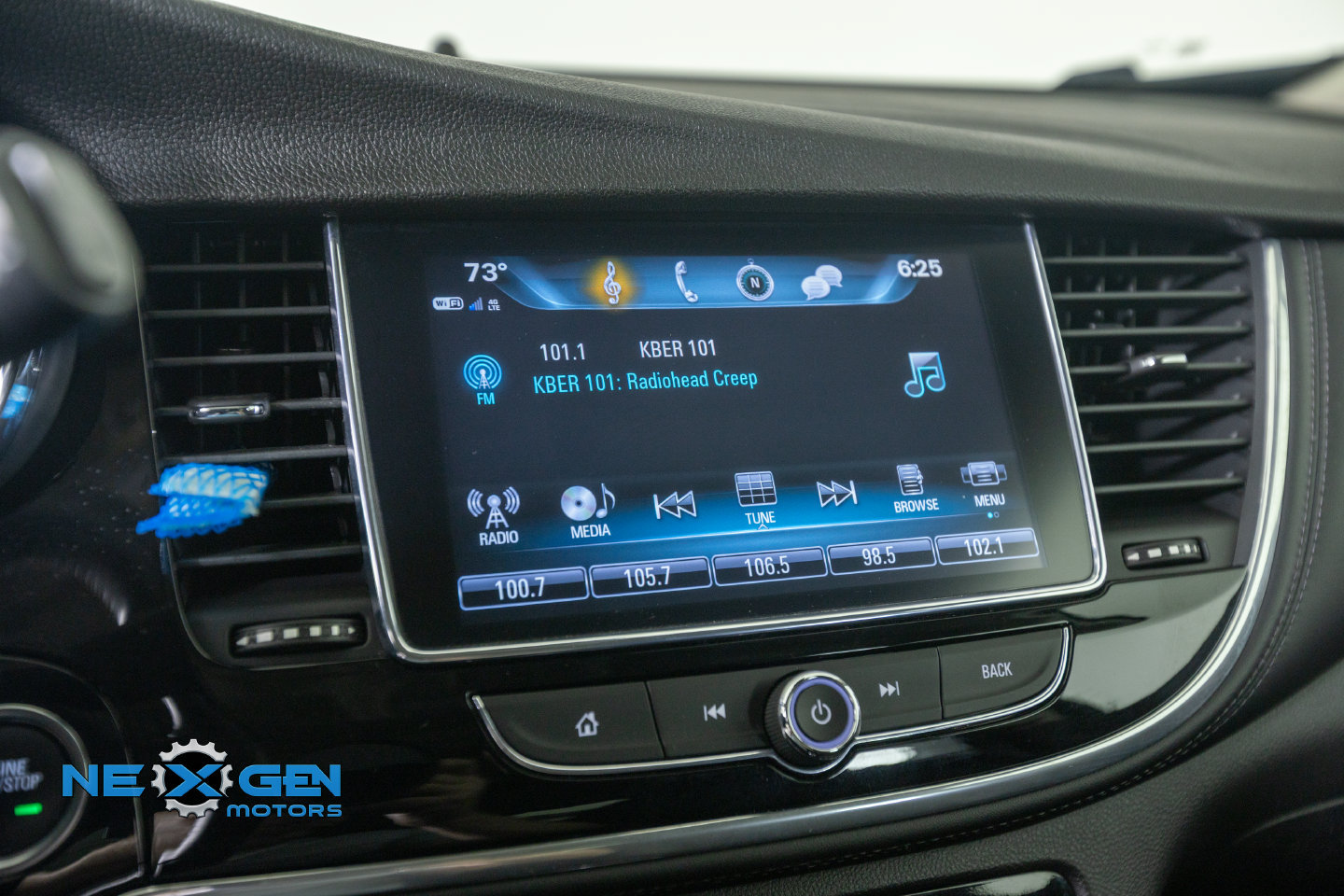 Used 2020 Buick Encore Preferred w/ Safety Package FWD image 18