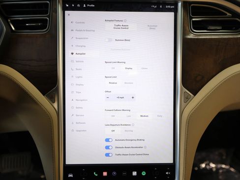 Used 2016 Tesla Model X 90D AWD/4WD image 64