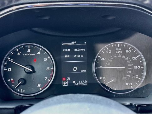 Certified 2025 Subaru Outback Premium w/ Popular Package #1 AWD/4WD image 14