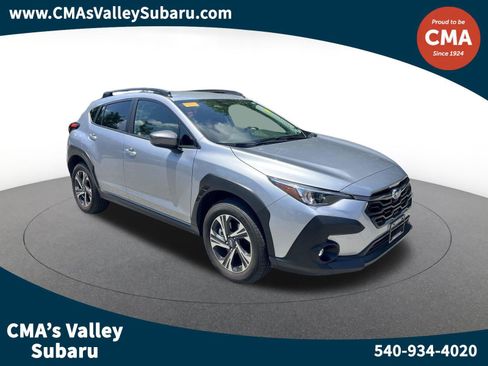 Used 2024 Subaru Crosstrek 2.0i Premium w/ Crosstrek Mirror Package AWD/4WD image 1