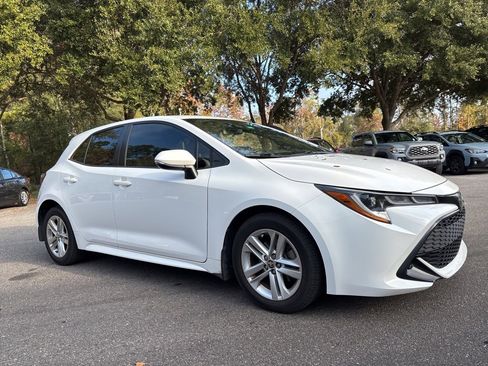 Used 2020 Toyota Corolla SE image 1