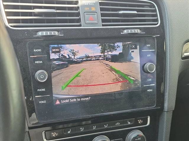 Used 2018 Volkswagen Golf 4-Door AWD/4WD image 13