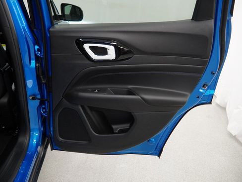 New 2026 Jeep Compass Latitude image 33