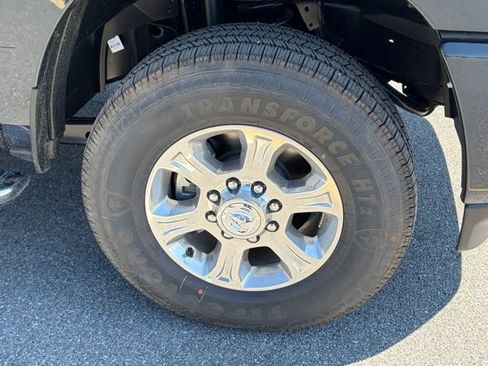 New 2026 RAM 2500 Big Horn AWD/4WD image 10