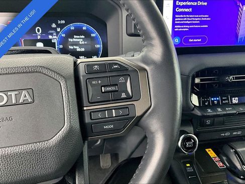 Used 2024 Toyota Land Cruiser image 28