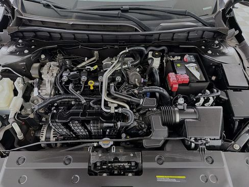 Used 2023 Nissan Altima 2.5 SL FWD image 35