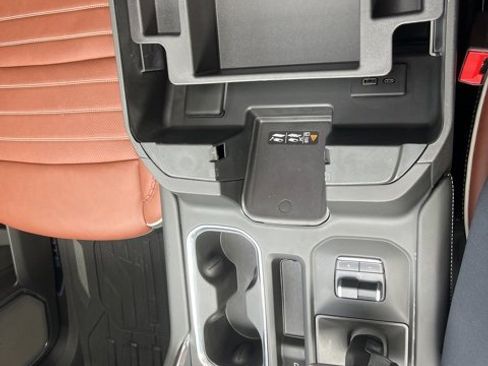 Used 2024 GMC Sierra 1500 Denali Ultimate image 24