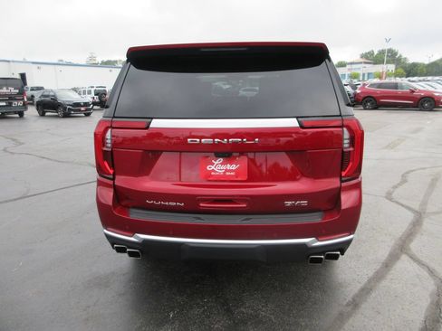 Certified 2025 GMC Yukon Denali w/ Denali Reserve Package AWD/4WD image 7