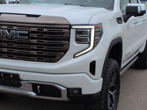 Used 2023 GMC Sierra 1500 Denali Ultimate AWD/4WD image 10
