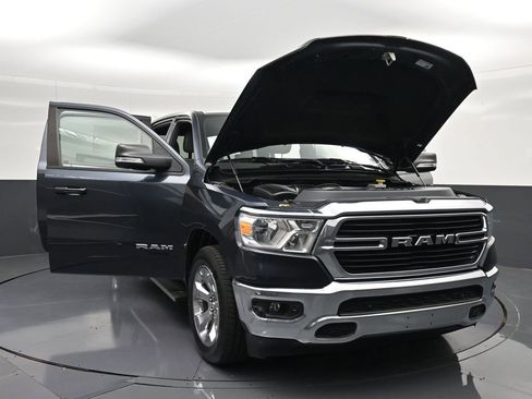 Used 2021 RAM 1500 Big Horn RWD image 33