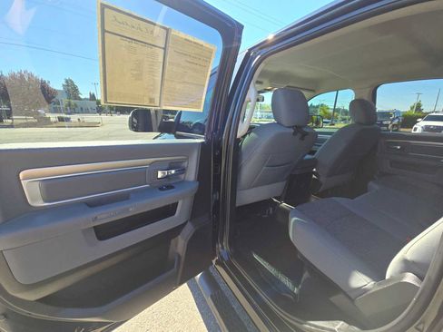 Used 2018 RAM 1500 Big Horn AWD/4WD image 15