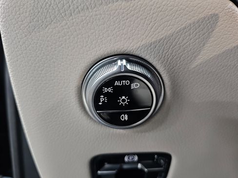 New 2026 Mercedes-Benz GLC 300 image 28