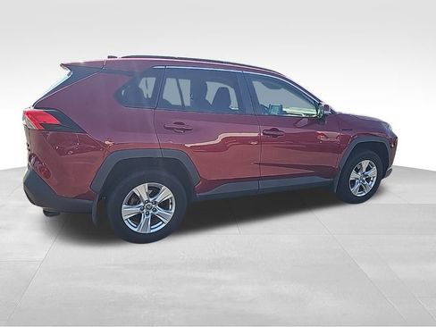 Used 2021 Toyota RAV4 XLE image 36