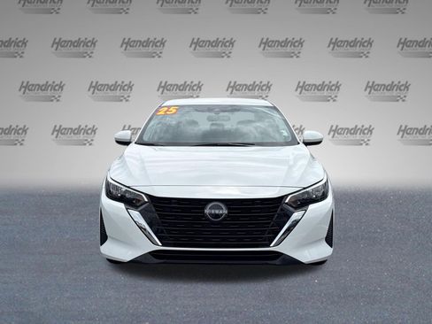 Used 2025 Nissan Sentra S FWD image 3