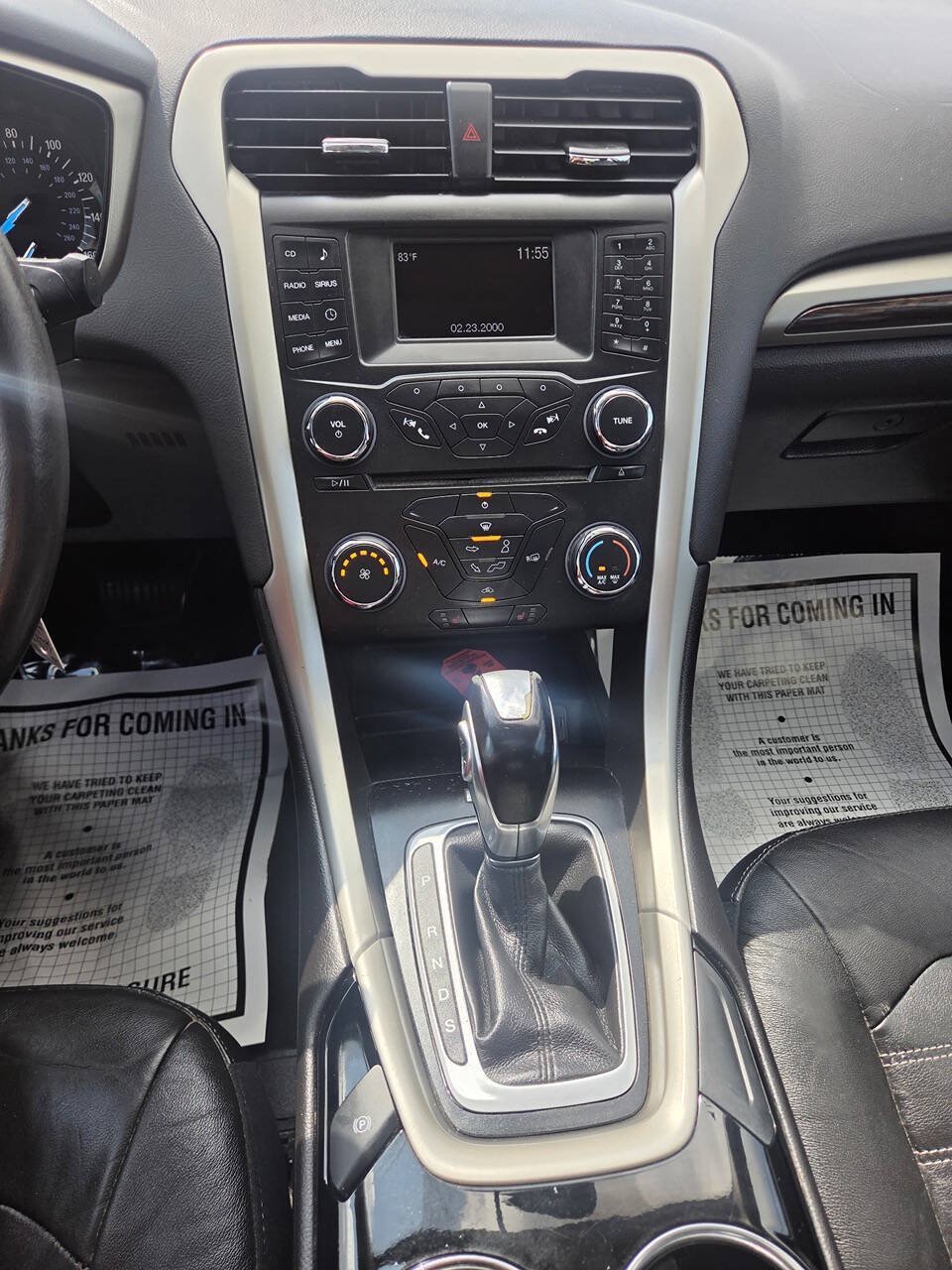 Used 2015 Ford Fusion SE w/ Equipment Group 202A FWD image 8