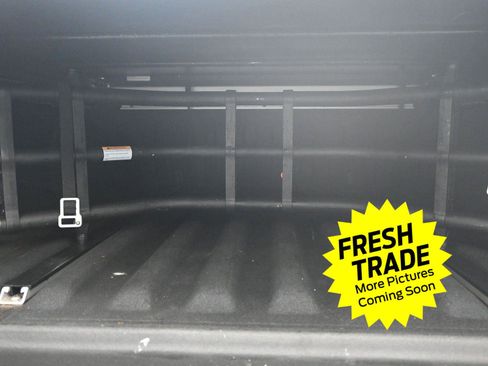 Used 2016 Nissan Frontier SV w/ SV Value Truck Package image 12