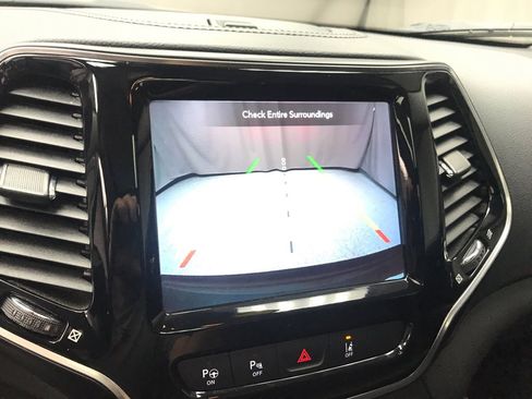 Used 2021 Jeep Cherokee Limited w/ Elite Package image 18