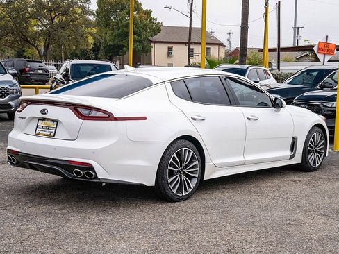 Used 2019 Kia Stinger image 5